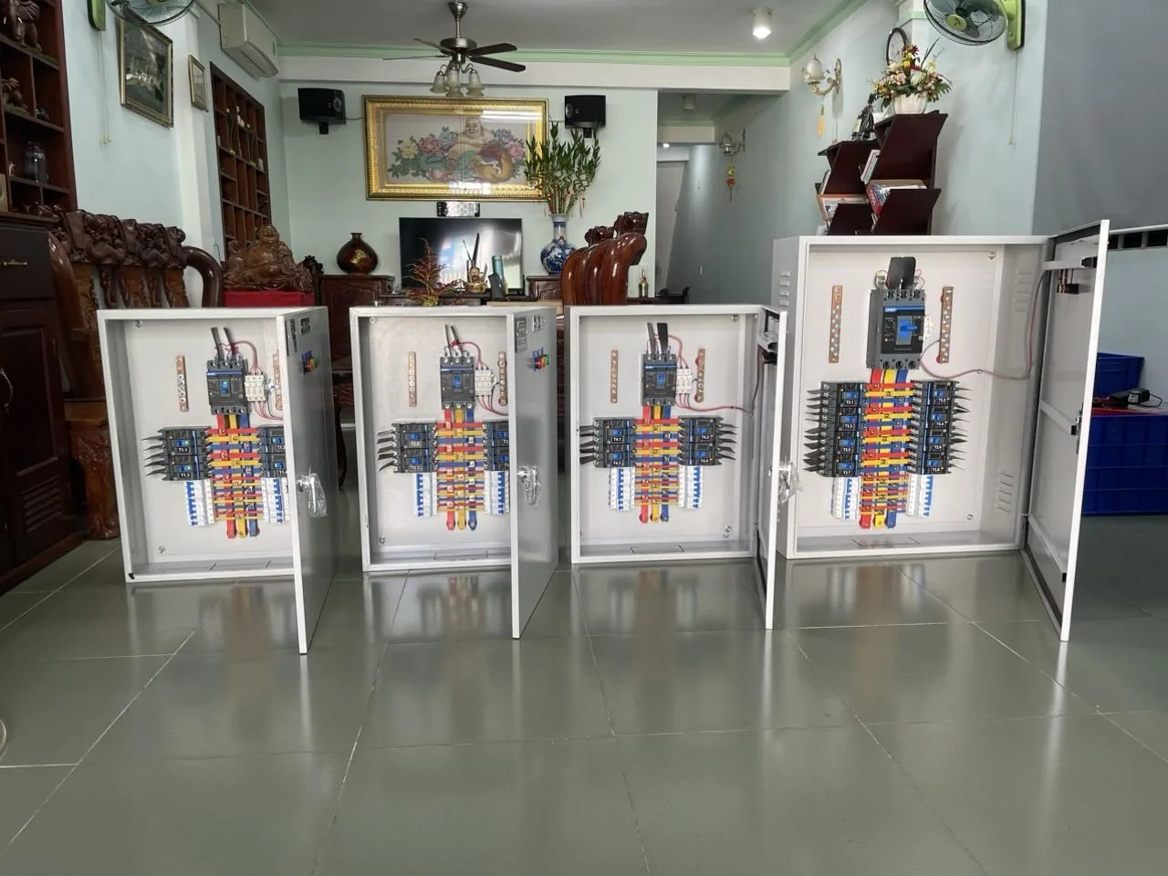 Dịch vụ tủ điện công nghiệp và điện 3 pha